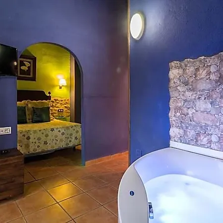 El Canton Rural 3*